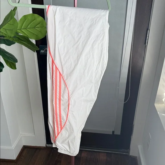 adidas Women's White and Neon Pink  Jacket and pants. - Picture 3 of 3